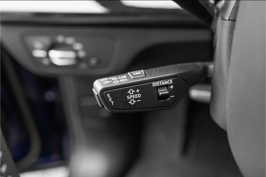 Audi Q5 50 TFSI e Quattro S Edition Pano Luchtvering Camera Trekhaak 22"