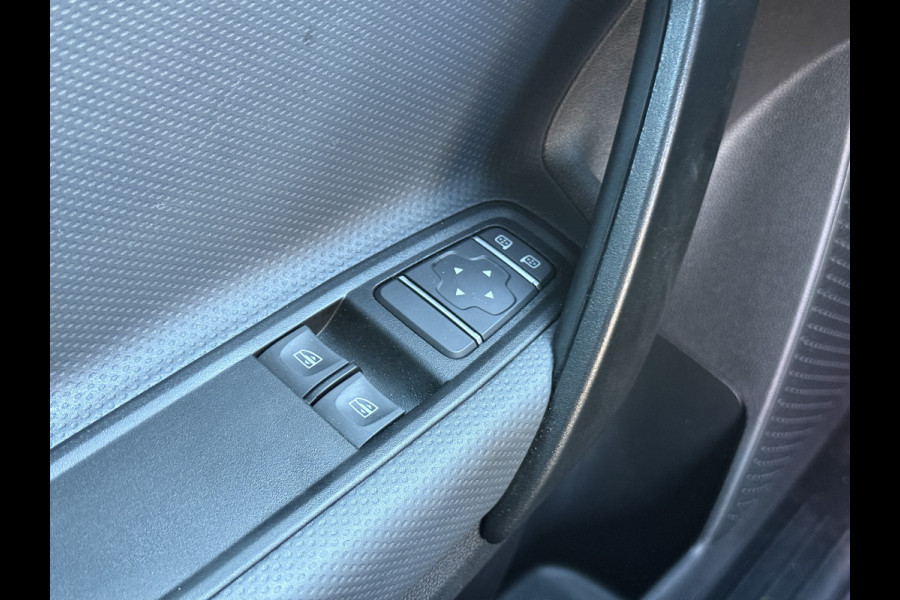 Mercedes-Benz eCitan 112 Pro 51 kWh 284km WLTP L2H1 Cruise Control Apple Carplay Snelladen Laadkabel