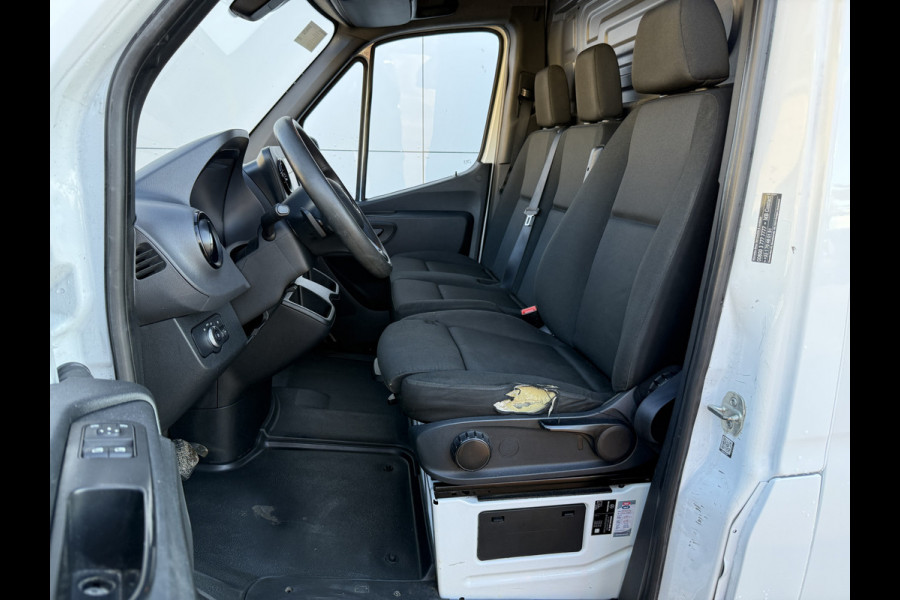 Mercedes-Benz Sprinter 314 2.2 CDI Automaat L2H2 MBUX Climate Control Cruise Control Carplay Camera