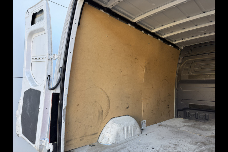 Mercedes-Benz Sprinter 314 2.2 CDI Automaat L2H2 MBUX Climate Control Cruise Control Carplay Camera