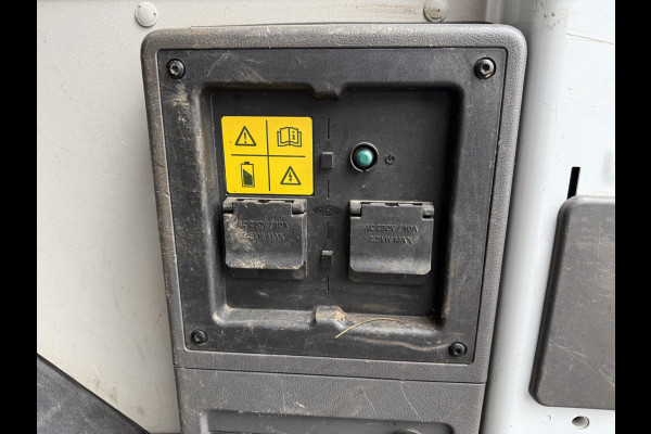 Ford E-Transit 68kWh 184PK L2H2 317km WLTP 97.0% (SOH) BEV Snelladen Climate Control Cruise Control Navigatie Carplay