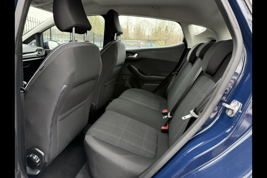 Ford Fiesta 1.1 Trend Dealer Onderhouden,Trekhaak,Airco,Cruise,N.A.P,Zeer Zuinig,Nieuwe Apk bij Aflevering