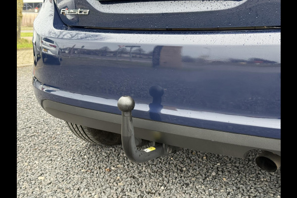 Ford Fiesta 1.1 Trend Dealer Onderhouden,Trekhaak,Airco,Cruise,N.A.P,Zeer Zuinig,Nieuwe Apk bij Aflevering