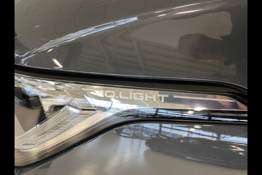 Volkswagen Tiguan 1.4 TSI eHybrid R-Line Business+Black style Panoramadak / Trekhaak /Carplay/ Leer