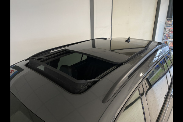 Volkswagen Tiguan 1.4 TSI eHybrid R-Line Business+Black style Panoramadak / Trekhaak /Carplay/ Leer