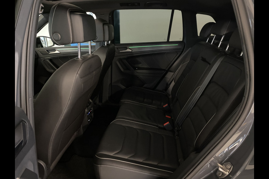 Volkswagen Tiguan 1.4 TSI eHybrid R-Line Business+Black style Panoramadak / Trekhaak /Carplay/ Leer