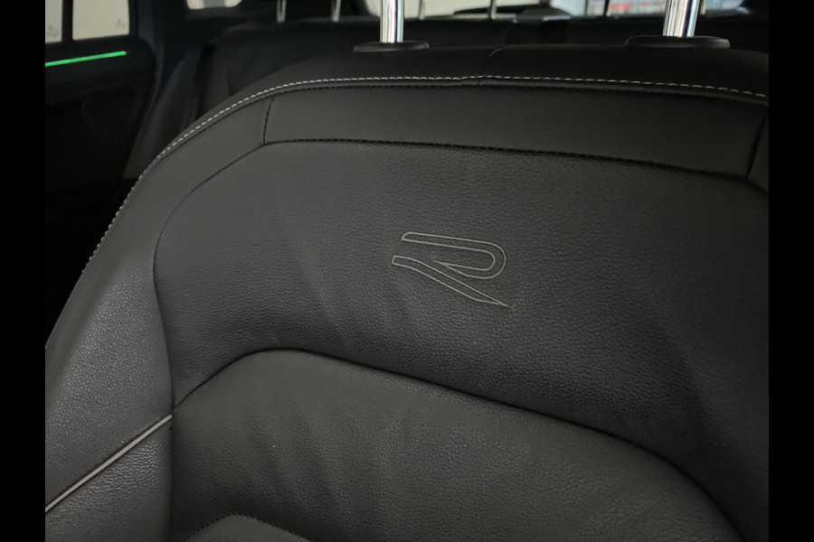 Volkswagen Tiguan 1.4 TSI eHybrid R-Line Business+Black style Panoramadak / Trekhaak /Carplay/ Leer