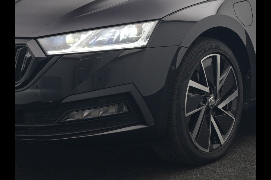 Škoda Octavia Combi 1.4 TSI iV Sportline Business Plug In Hybrid 204pk Dealer O.H. PHEV | Panodak | Sportstoelen Memory & Verwarmd | Matrix LED | Sfeerverlichting | Apple Carplay | Keyless | Blis | Cruise Control | Navigatie | DAB |