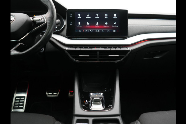 Škoda Octavia Combi 1.4 TSI iV Sportline Business Plug In Hybrid 204pk Dealer O.H. PHEV | Panodak | Sportstoelen Memory & Verwarmd | Matrix LED | Sfeerverlichting | Apple Carplay | Keyless | Blis | Cruise Control | Navigatie | DAB |