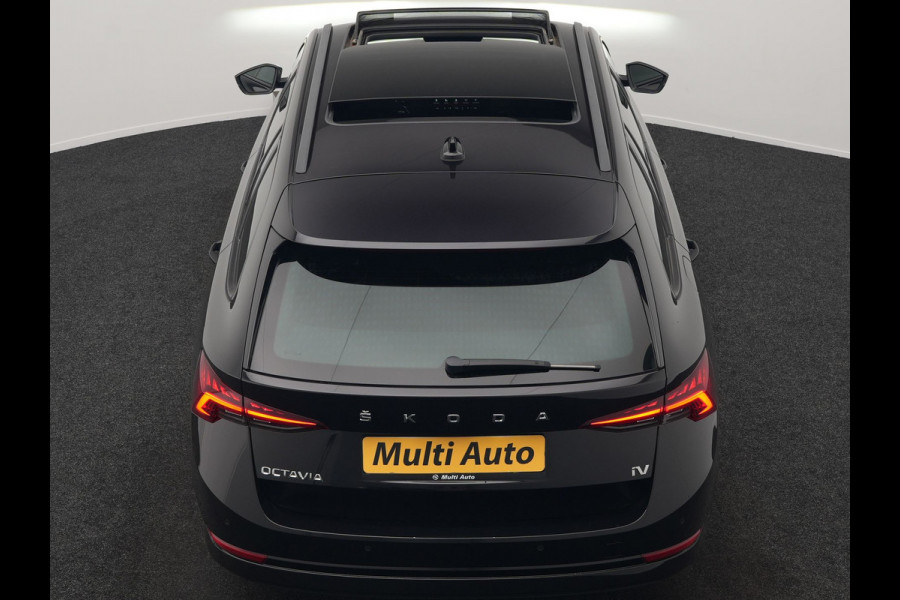Škoda Octavia Combi 1.4 TSI iV Sportline Business Plug In Hybrid 204pk Dealer O.H. PHEV | Panodak | Sportstoelen Memory & Verwarmd | Matrix LED | Sfeerverlichting | Apple Carplay | Keyless | Blis | Cruise Control | Navigatie | DAB |
