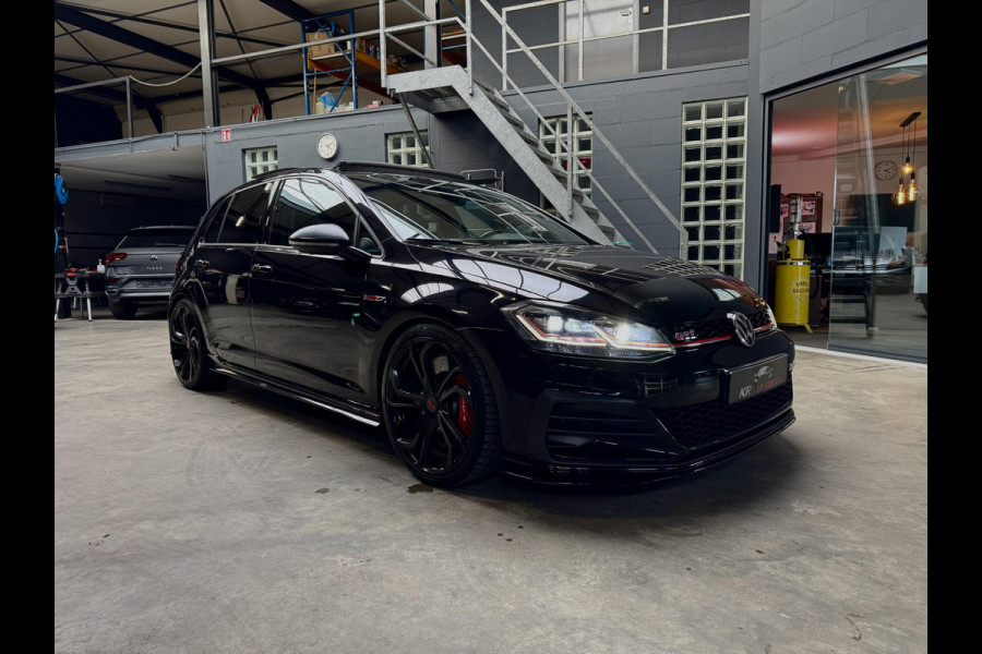 Volkswagen Golf 2.0 TSI GTI TCR PANO-DYN-MEMORY-BIG BREAK KIT