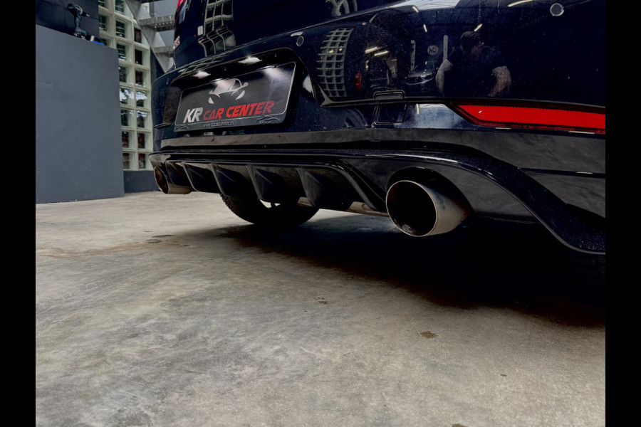 Volkswagen Golf 2.0 TSI GTI TCR PANO-DYN-MEMORY-BIG BREAK KIT