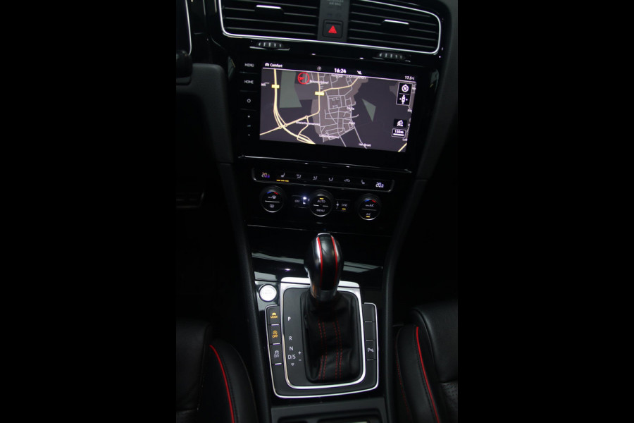 Volkswagen Golf 2.0 TSI GTI TCR PANO-DYN-MEMORY-BIG BREAK KIT