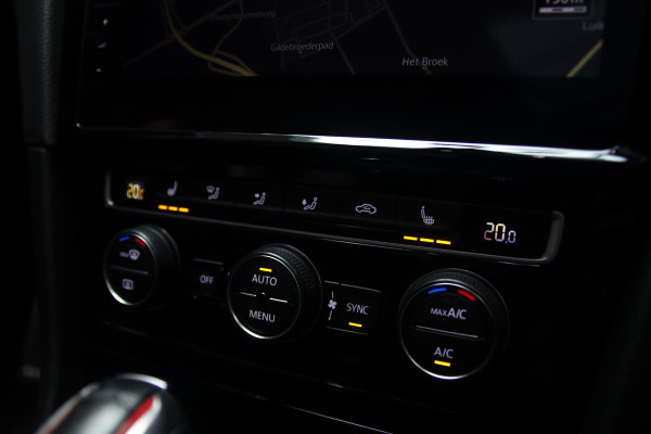 Volkswagen Golf 2.0 TSI GTI TCR PANO-DYN-MEMORY-BIG BREAK KIT