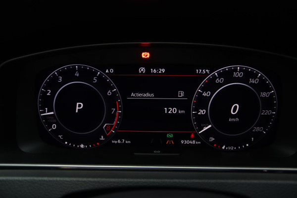 Volkswagen Golf 2.0 TSI GTI TCR PANO-DYN-MEMORY-BIG BREAK KIT