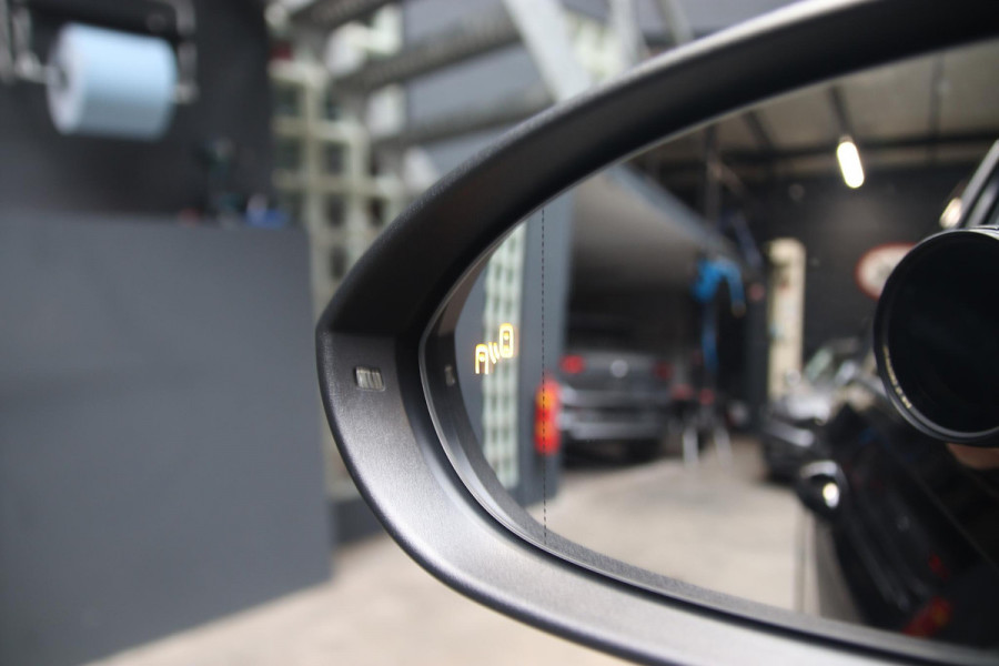 Volkswagen Golf 2.0 TSI GTI TCR PANO-DYN-MEMORY-BIG BREAK KIT