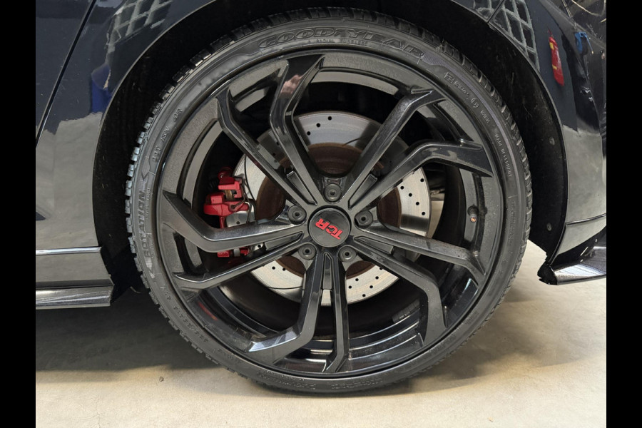 Volkswagen Golf 2.0 TSI GTI TCR PANO-DYN-MEMORY-BIG BREAK KIT