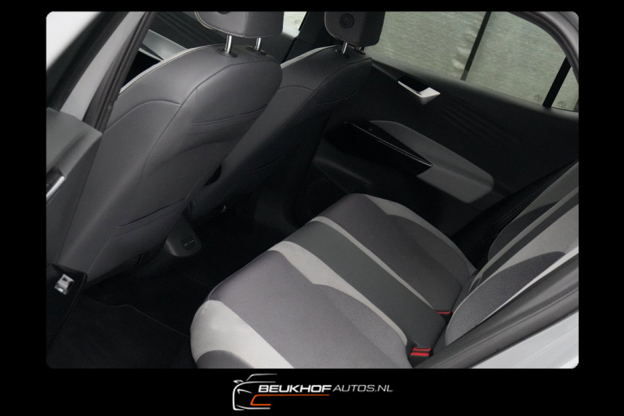 Volkswagen ID.3 First Max 58 kWh Trekhaak Pano Camera Soh93%