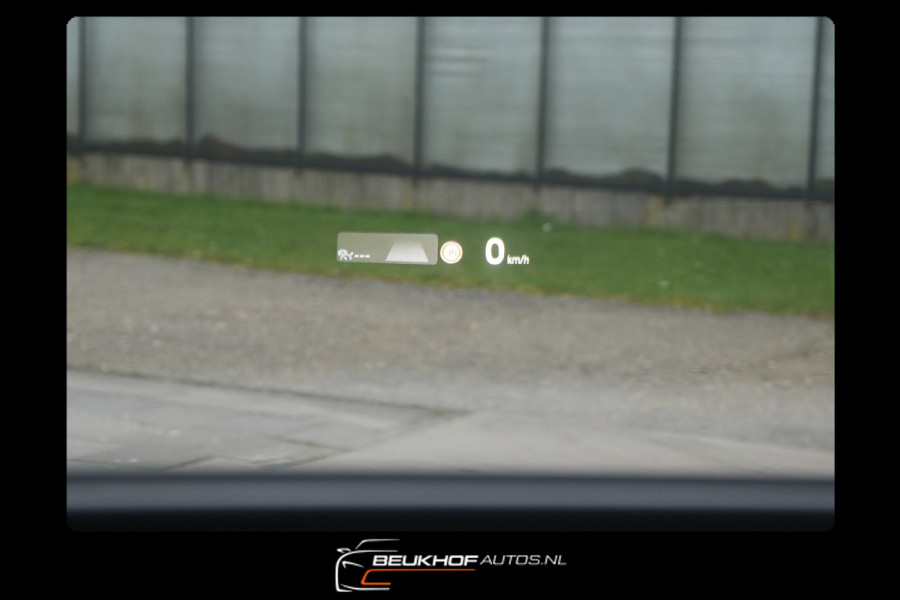 Volkswagen ID.3 First Max 58 kWh Trekhaak Pano Camera Soh93%