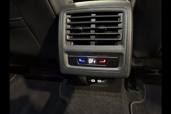 Volkswagen Golf 2.0 TSI GTI Clubsport Pano | IQ Light | Camera | 300 PK