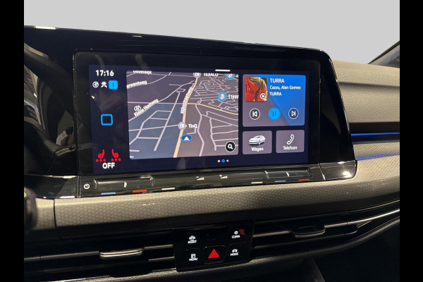 Volkswagen Golf 2.0 TSI GTI Clubsport Pano | IQ Light | Camera | 300 PK