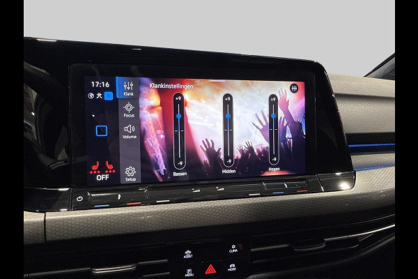 Volkswagen Golf 2.0 TSI GTI Clubsport Pano | IQ Light | Camera | 300 PK