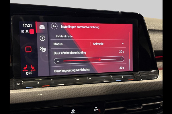 Volkswagen Golf 2.0 TSI GTI Clubsport Pano | IQ Light | Camera | 300 PK