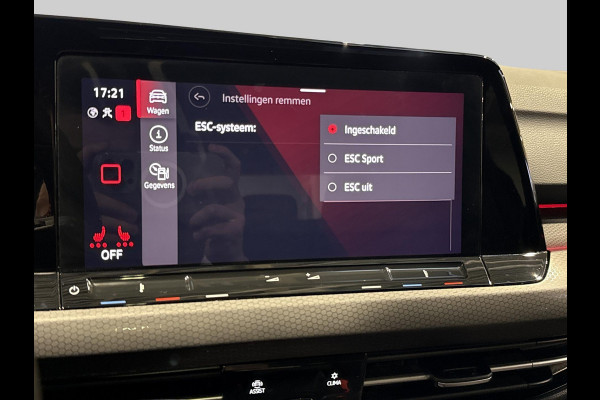 Volkswagen Golf 2.0 TSI GTI Clubsport Pano | IQ Light | Camera | 300 PK