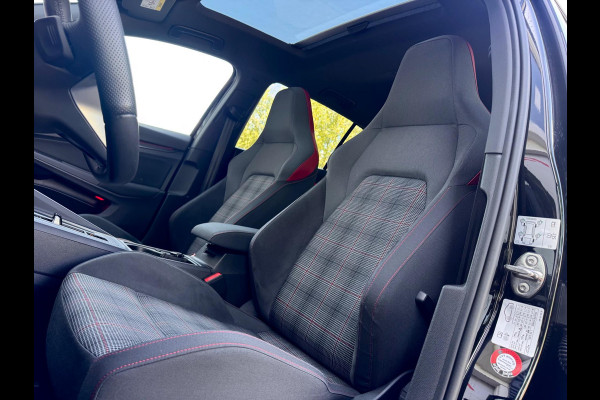 Volkswagen Golf 2.0 TSI GTI Pano/Matrix/Camera