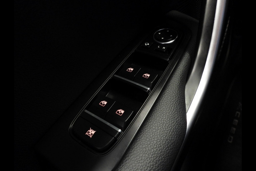 Kia Xceed 1.6 GDi PHEV Plug-In ExecutiveLine LEER/SCHUIFDAK/VIRTUAL/18"LMV!
