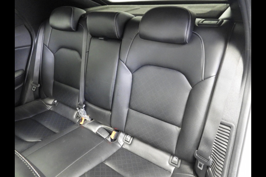 Kia Xceed 1.6 GDi PHEV Plug-In ExecutiveLine LEER/SCHUIFDAK/VIRTUAL/18"LMV!