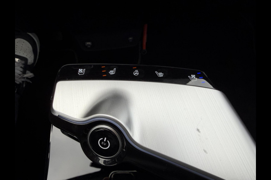 Kia Ev6 Plus 77.4 kWh SOH 100% | 1E EIGENAAR | ORIGINEEL NL AUTO | ELEKTRISCHE STOELEN MET GEHEUGEN | MERIDIAN AUDIO | CAMERA | ACC CRUISE | STOELVERWARMING VOOR + ACHTER | STUURWIELVERWARMING | LEDER | KIA GARANTIE T/M 05-2027