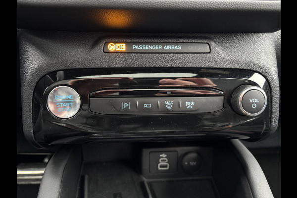 Ford Kuga 2.5 PHEV ST-Line X 243pk | Orig. NL auto | Panoramadak | Head up Display | Adpative LED | Winter Pack | Wegklapbare trekhaak | 19 inch lichtmetalen velgen