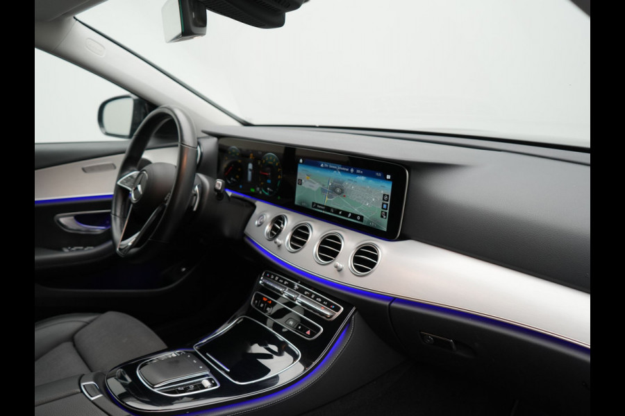 Mercedes-Benz E-Klasse Estate 300 e Avantgarde PHEV 320pk Dealer O.H | Widescreen | Sfeerverlichting | Lederen Sportstoelen Verwarmd | Apple Carplay | Camera | Cruise Control |  Navigatie | DAB |  Plug In Hybrid
