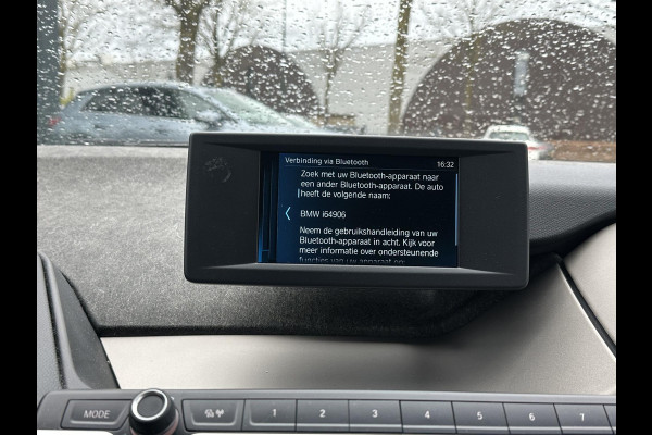 BMW i3 Basis 120Ah 42 kWh SOH 100% | 3-FASE LADER | WARMTEPOMP | ORIGINEEL NL AUTO MET NAP | DEALER ONDERHOUDEN | STOELVERWARMING | CAMERA | 12 MND BOVAG GARANTIE