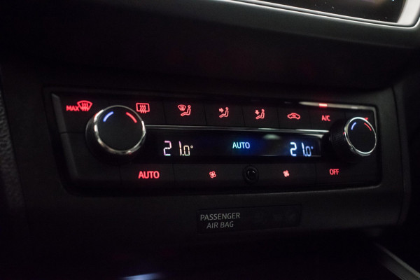 Seat Ibiza 1.0 TSI Limited Edition ORG NL [ Panoramadak Virtual Cockpit Full LED Camera Carplay Climate Control ]