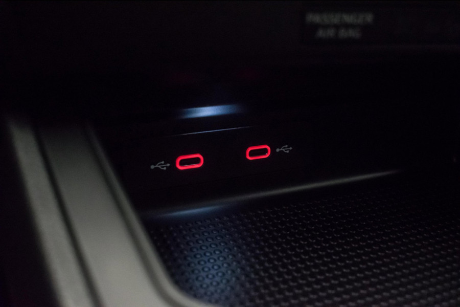 Seat Ibiza 1.0 TSI Limited Edition ORG NL [ Panoramadak Virtual Cockpit Full LED Camera Carplay Climate Control ]