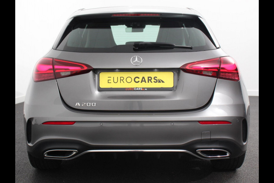 Mercedes-Benz A-Klasse 200 177pk Automaat MHEV AMG Line | Achteruitrij Camera | Verwarmde voorstoelen | Navigatie | LED | Climate control | Adaptive Cruise control | Parkeersensoren | Apple Carplay & Android Auto