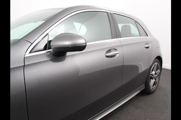 Mercedes-Benz A-Klasse 200 177pk Automaat MHEV AMG Line | Achteruitrij Camera | Verwarmde voorstoelen | Navigatie | LED | Climate control | Adaptive Cruise control | Parkeersensoren | Apple Carplay & Android Auto