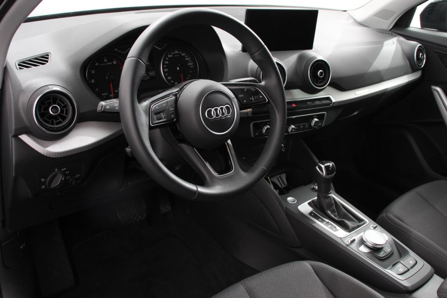 Audi Q2 35 TFSI 150pk S-tronic Prestige | Navigatie | Apple Carplay/Android Auto | Camera | Parkeersensoren | Adaptive Cruise Control | Elektrische achterklep |  Matrix LED-koplampen | Stoelverwarming | Getinte ramen