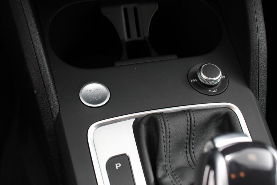 Audi Q2 35 TFSI 150pk S-tronic Prestige | Navigatie | Apple Carplay/Android Auto | Camera | Parkeersensoren | Adaptive Cruise Control | Elektrische achterklep |  Matrix LED-koplampen | Stoelverwarming | Getinte ramen