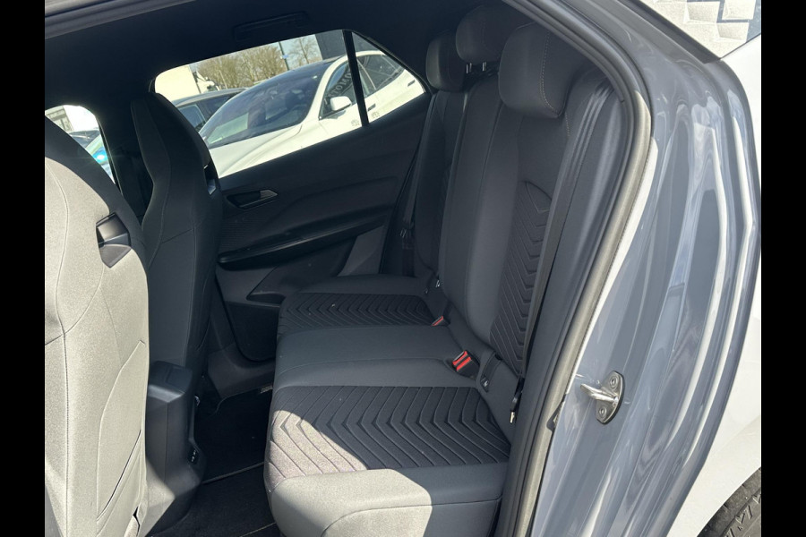 CUPRA Born Essential 62 kWh | SOH 91% | STOELVERWARMING | APPLECARPLAY / ANDROID AUTO | ADAP. CRUISE | ACHTERUITRIJCAMERA | KEYLESS | 3 FASE | 12 MND BOVAG GARANTIE |