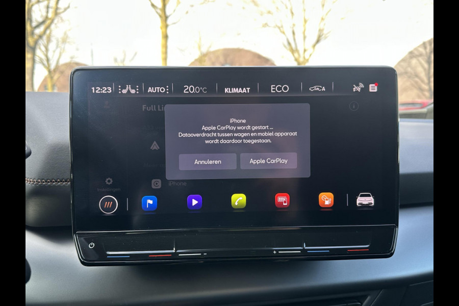 CUPRA Born Essential 62 kWh | SOH 91% | STOELVERWARMING | APPLECARPLAY / ANDROID AUTO | ADAP. CRUISE | ACHTERUITRIJCAMERA | KEYLESS | 3 FASE | 12 MND BOVAG GARANTIE |