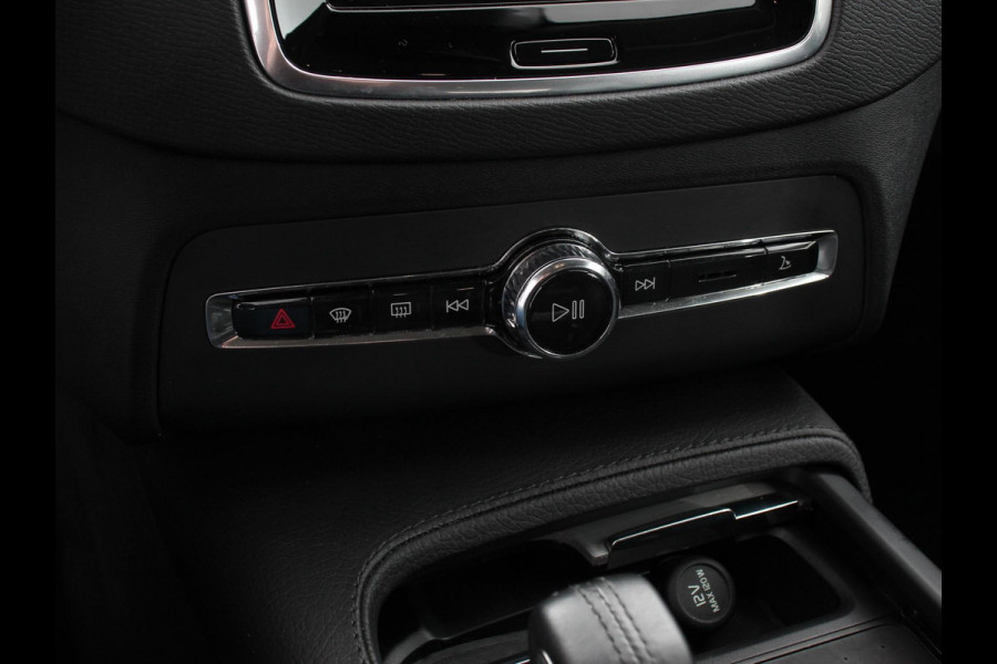 Volvo XC90 2.0 T8 Recharge 391pk AWD Inscription Expression Luchtvering | Trekhaak | Navigatie | Camera 360 | Climate Control |