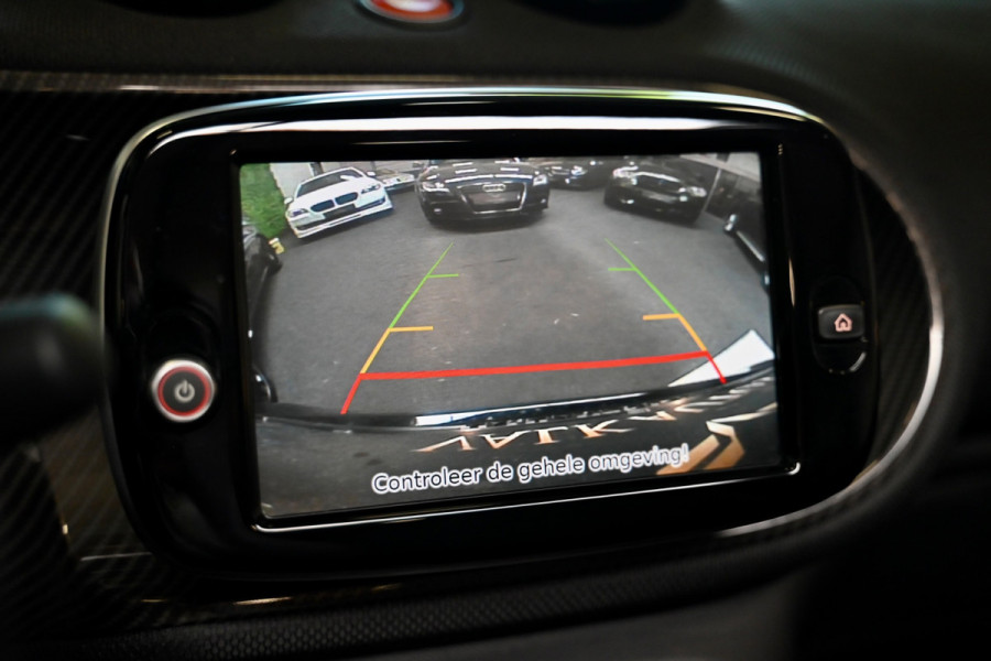 Smart Fortwo cabrio - Stuurverwarming - Leer - Cruise control - Stoelverwarming - LED - Achteruitrijcamera EQ Comfort PLUS 18 kWh