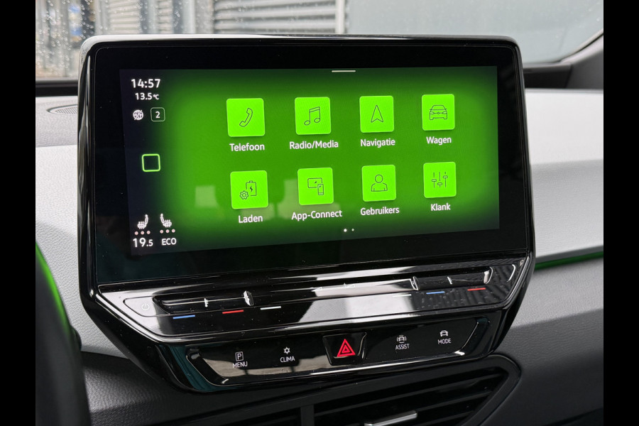 Volkswagen ID.3 BWJ 2020 | First Plus 58 kWh 204PK | STOEL&STUUR VERW | CAMERA A | CLIMA | NAVI | CARPLAY