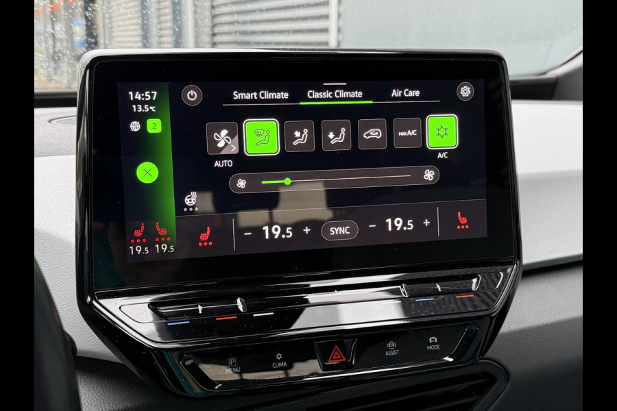 Volkswagen ID.3 BWJ 2020 | First Plus 58 kWh 204PK | STOEL&STUUR VERW | CAMERA A | CLIMA | NAVI | CARPLAY