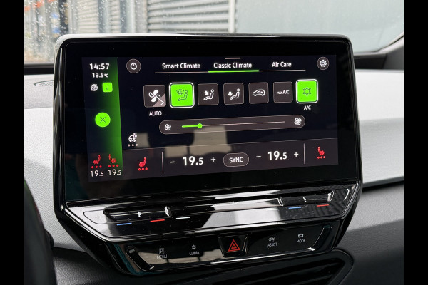 Volkswagen ID.3 BWJ 2020 | First Plus 58 kWh 204PK | STOEL&STUUR VERW | CAMERA A | CLIMA | NAVI | CARPLAY