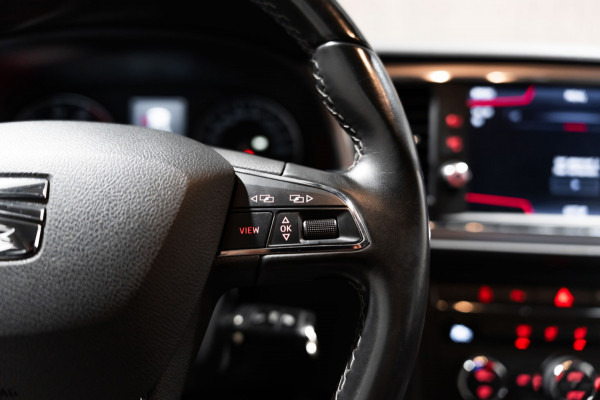 Seat Leon ST 1.0 EcoTSI Style DSG PDC NAVI CarPlay