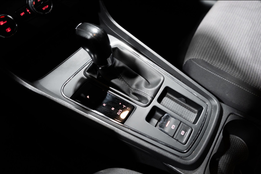 Seat Leon ST 1.0 EcoTSI Style DSG PDC NAVI CarPlay